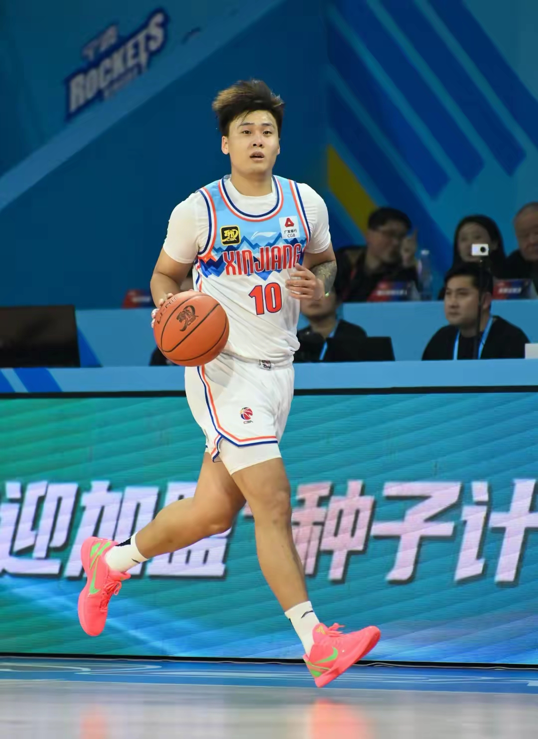 赛后犹他爵士队长鼓劲——CBA季后赛节点到来，信心回归，纪律约束更严格的简单介绍